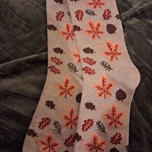 Autumn Leaf Patterned Socks